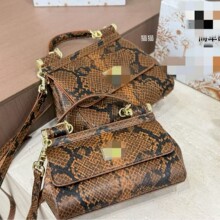 �羳����2025�r���߼yŮ�μ�����������with box�|�аٴ�б���