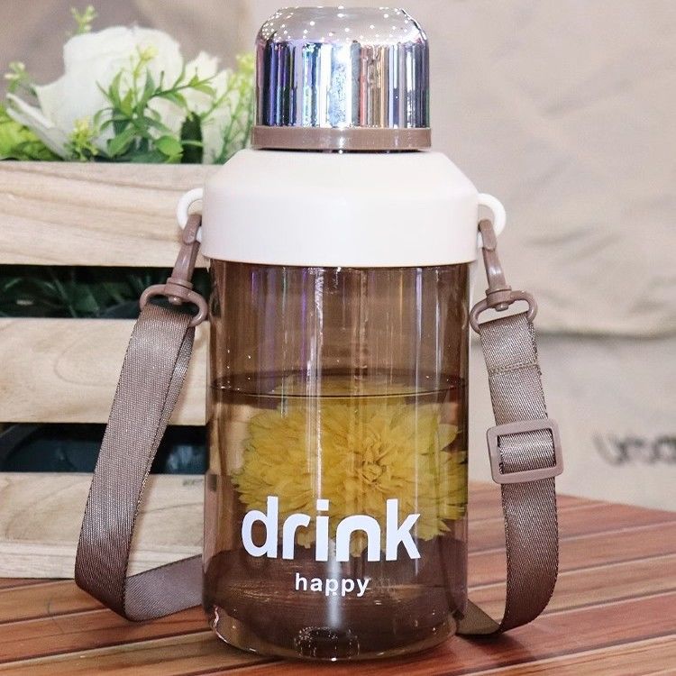 Taza de agua de plástico de montaña de viaje al aire libre de alta calidad para hombres y mujeres de calidad alimentaria de gran capacidad y alto valor