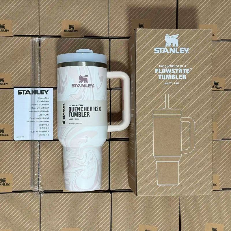 跨境外贸STANLEY史丹利保温杯304不锈钢吸管杯便携户外车载运动杯|undefined