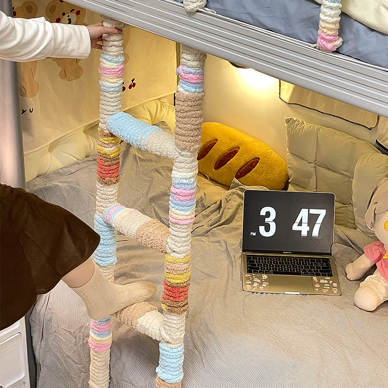 Large lodging small house stair anti-skid mat dormitory special anti-collision creative color high color value winter anti-freeze foot mat Large lodging small house stair anti-skid mat dormitory special anti-collision creative color high color value winter anti-freeze foot mat