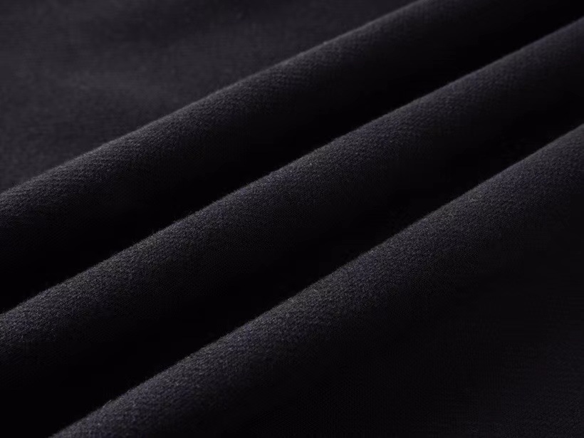 Kanye Shanghai Concert Peripheral Loose Shoulder No. 1 Printed Integrated Cut Crew Neck Sweater_viptrois.com