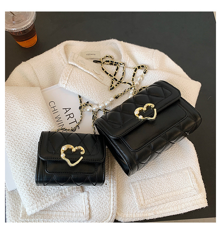 Wholesale Heart-shaped Buckle Messenger Shoulder Small Square Bag Nihaojewelry display picture 35