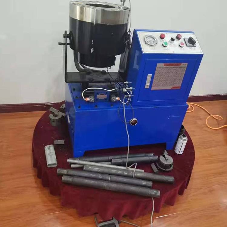 tubería de aceite de alta presión antiexplosión tubo de goma prensado máquina de bloqueo de tubería automática máquina de prensado de tubería de goma hidráulica