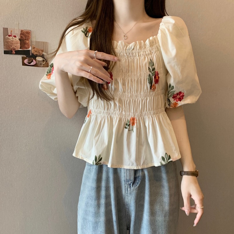 Princess Short Hot Girl Square Collar Tea Break Light Color New Lantern Sleeve Slim Casual French Casual Short-Sleeved Top Trendy