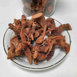 其他香辛料;干果生货;圣诞装饰品