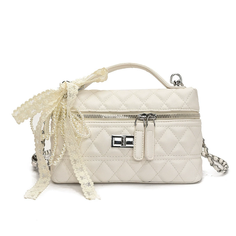 Маленькая сумка через плечо (Chanel style), цепочка-ручка, стёганый ромбовидный узор, 21,5×6,5×13 см
