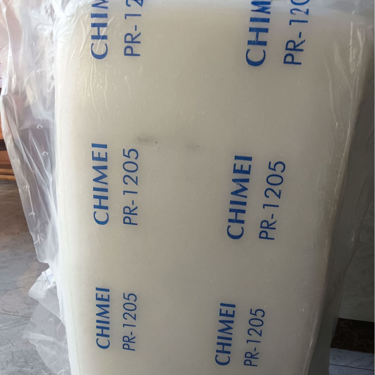 供应奇美溶聚丁苯橡胶SSBR  1205耐磨高韧性