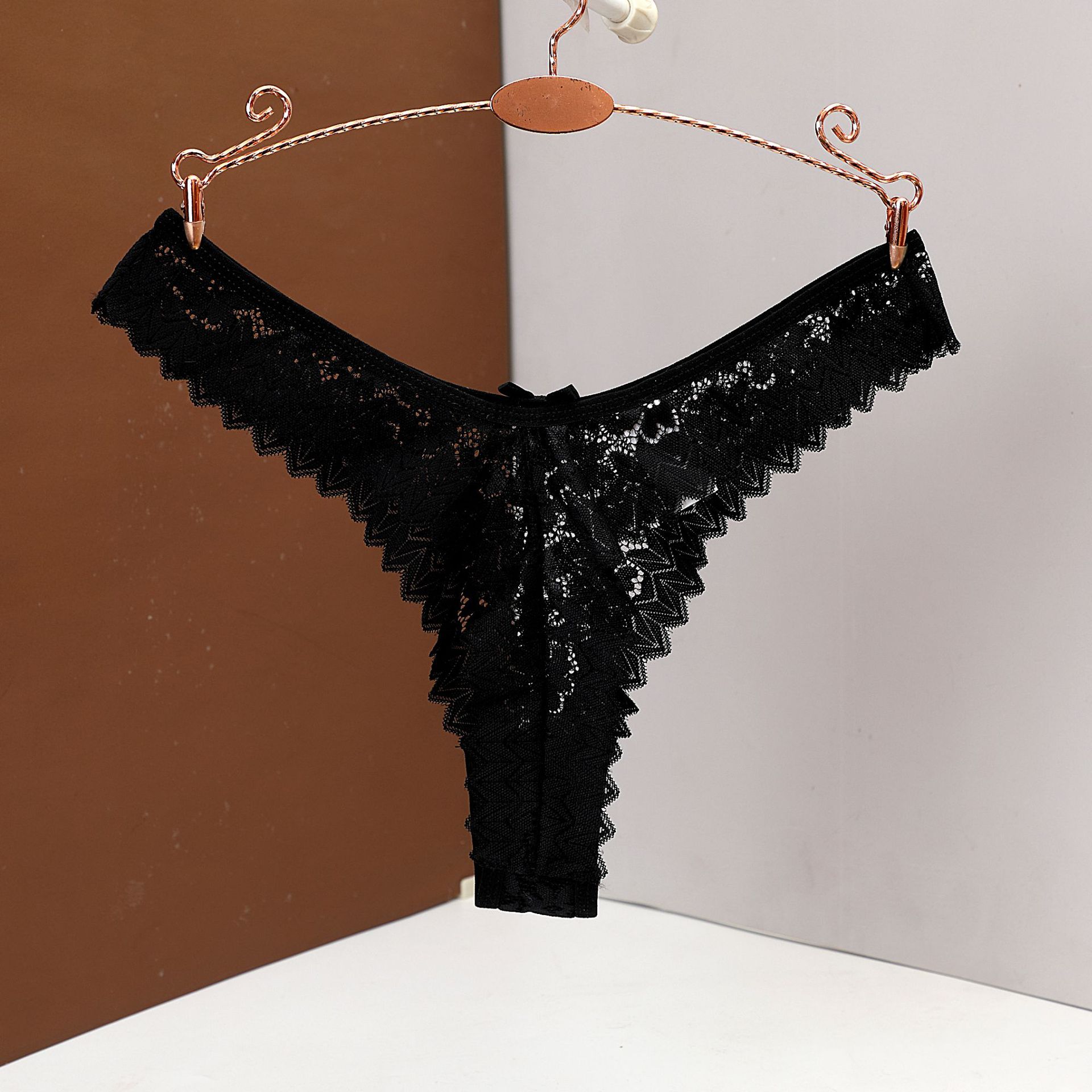 Solid Color Flower Low Waist Thong Panties display picture 12