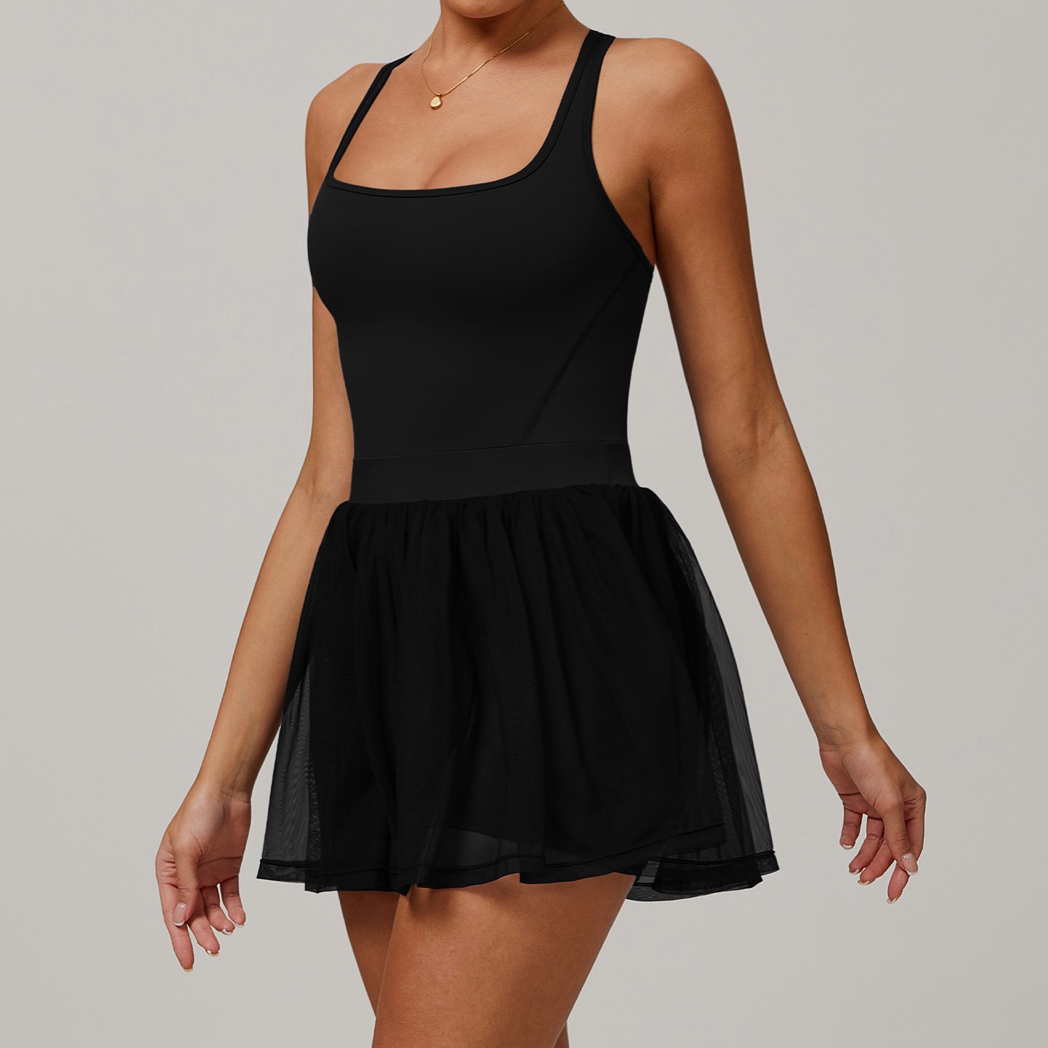 Falso de dos piezas ecológicas regeneración vestido de malla permeable al aire secado rápido deporte correr falda de tenis anti-dopaje