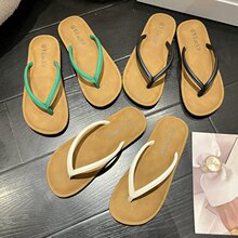 时尚人字拖女夏外穿2026夏季软底轻便简约平底拖鞋休闲沙滩夹脚鞋