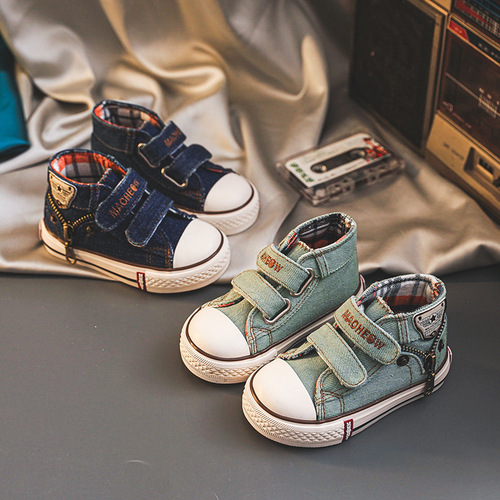 Baby boy soft bottom Velcro shoes 2024 new denim girls toddler shoes 0-1 years old brand baby shoes trend
