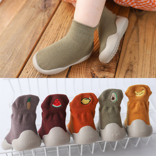 �Č����W��Ь�냺ܛ�׷���1-3�qŮСͯ�ذ��m��ǰЬ�Ќ���Ь����