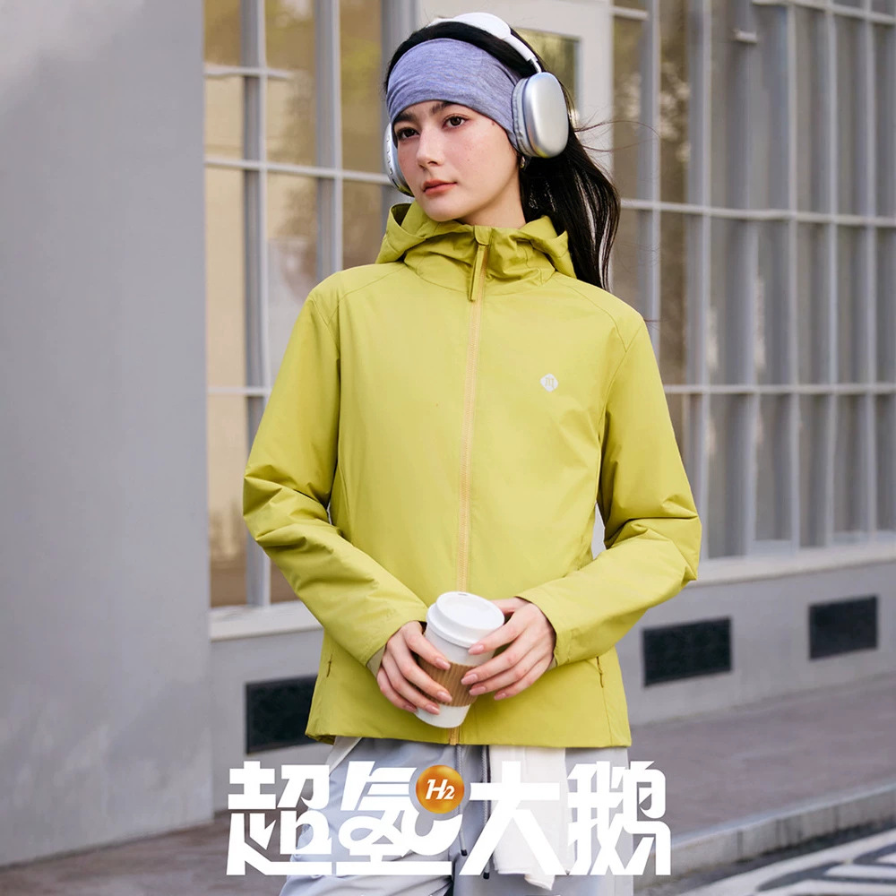 New Style Goose down Soft Shell Jacket for Women, Winter Windproof and Waterproof Sports Outdoor Hooded Hiking and Mountaineering Clothing