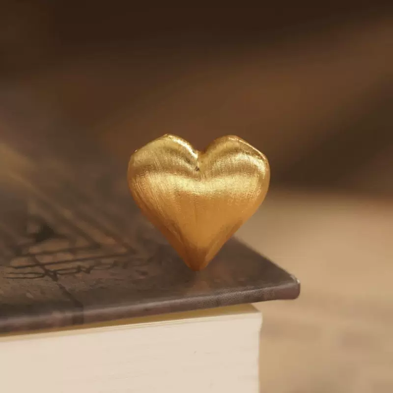 18k金拉丝爱心吊坠au750彩金欧美小众气质心宽宽项链锁骨链女水贝