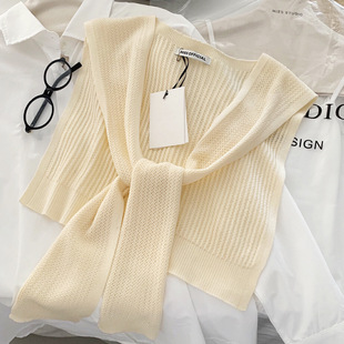 Korean-style Solid Color Knitted Small Shawl Fashionable All-match Hollow High-end Atmosphere Sense White Elegant Small Shawl
