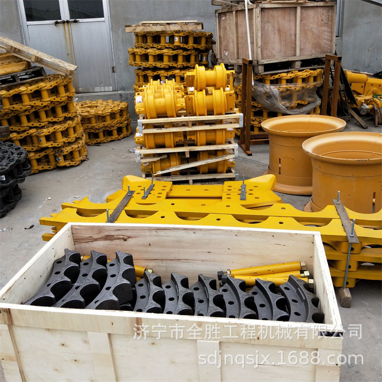 彭浦推土机T140引导轮 推土机链条四轮一带 起动机 涡轮增压器