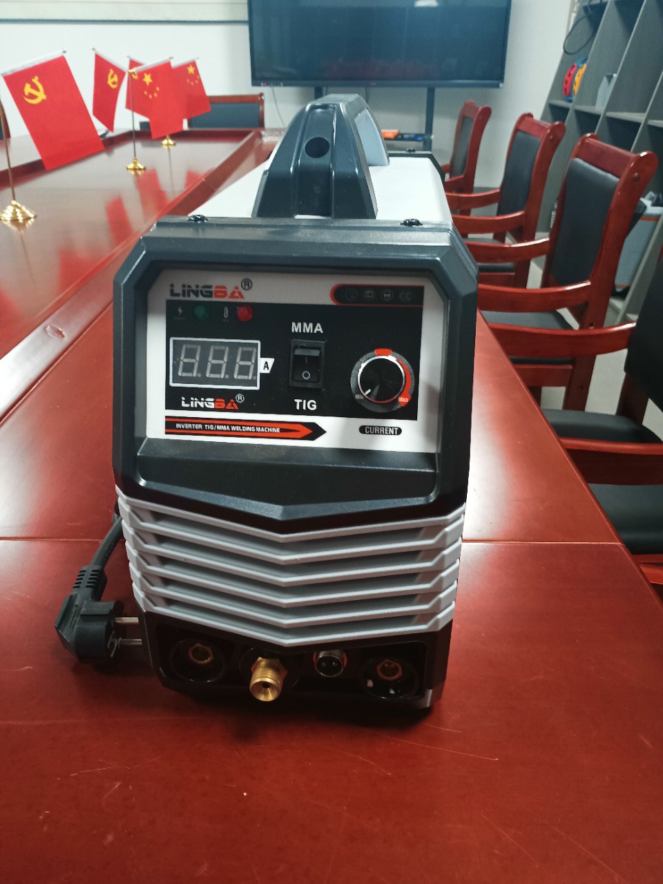 氩弧焊TIG MMA电焊机