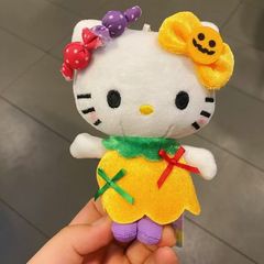 ハロウィーン限定kt猫キャンディーかわいいストラップ人形ぬいぐるみぬいぐるみリュックサック少女心ペンダント