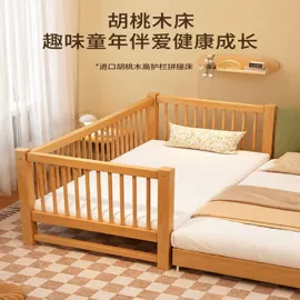 实木床;电脑桌;餐椅