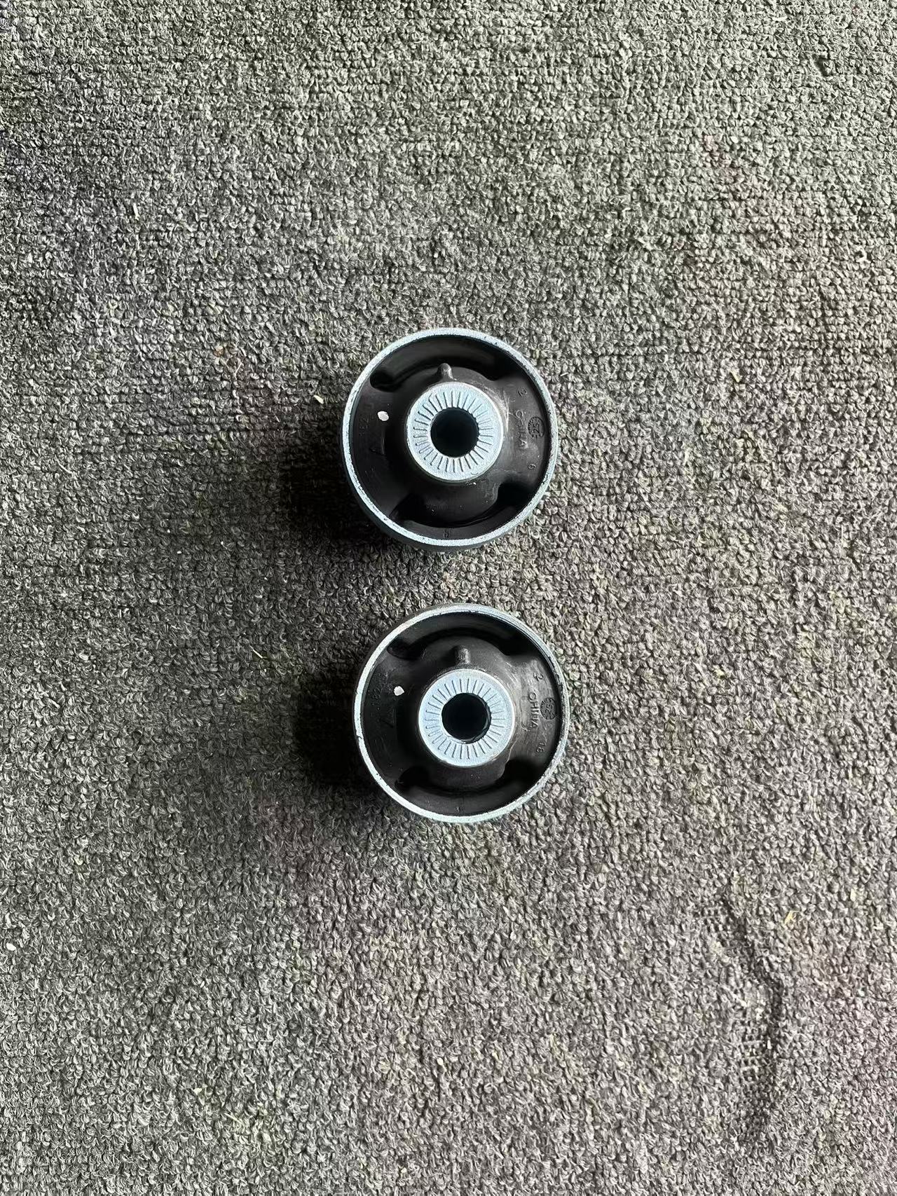 ID4ID6 lower control arm bushing, triangular arm bushing, original factory new 1ED407183/1EA407183D/1ED40