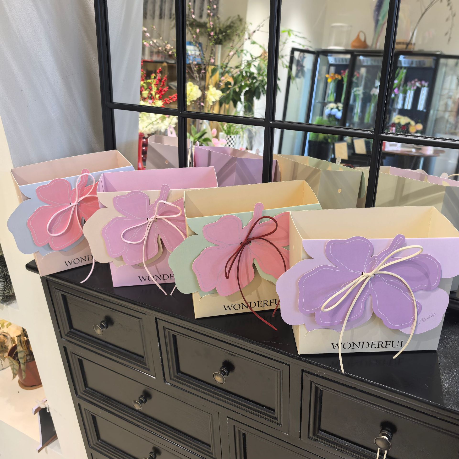 手提花盒新款鲜花包装袋插花盒母亲节包花材料手提花袋