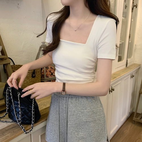 Elegant Square-Neck Short-Sleeve T-Shirt for Women, 2025 Summer: Korean-Style Pleated Design, High-Quality, Slim-Fit, Cropped Top for Students