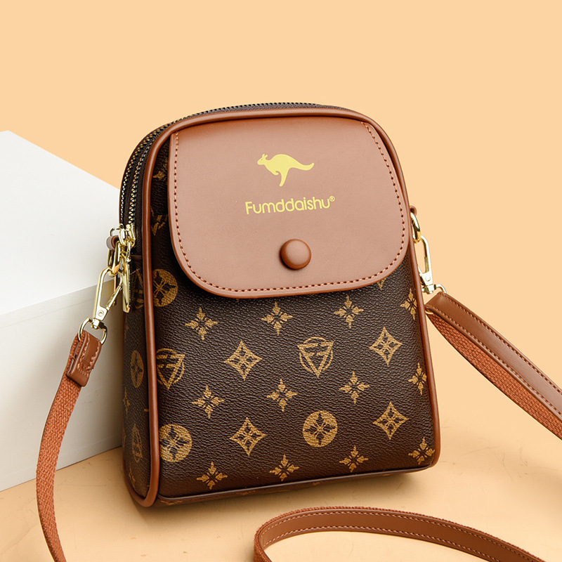 This Year's New Versatile Mobile Phone Bag for Women 2025 Spring and Summer Fashion Trendy Texture Shoulder Bag Retro Style Crossbody Bag