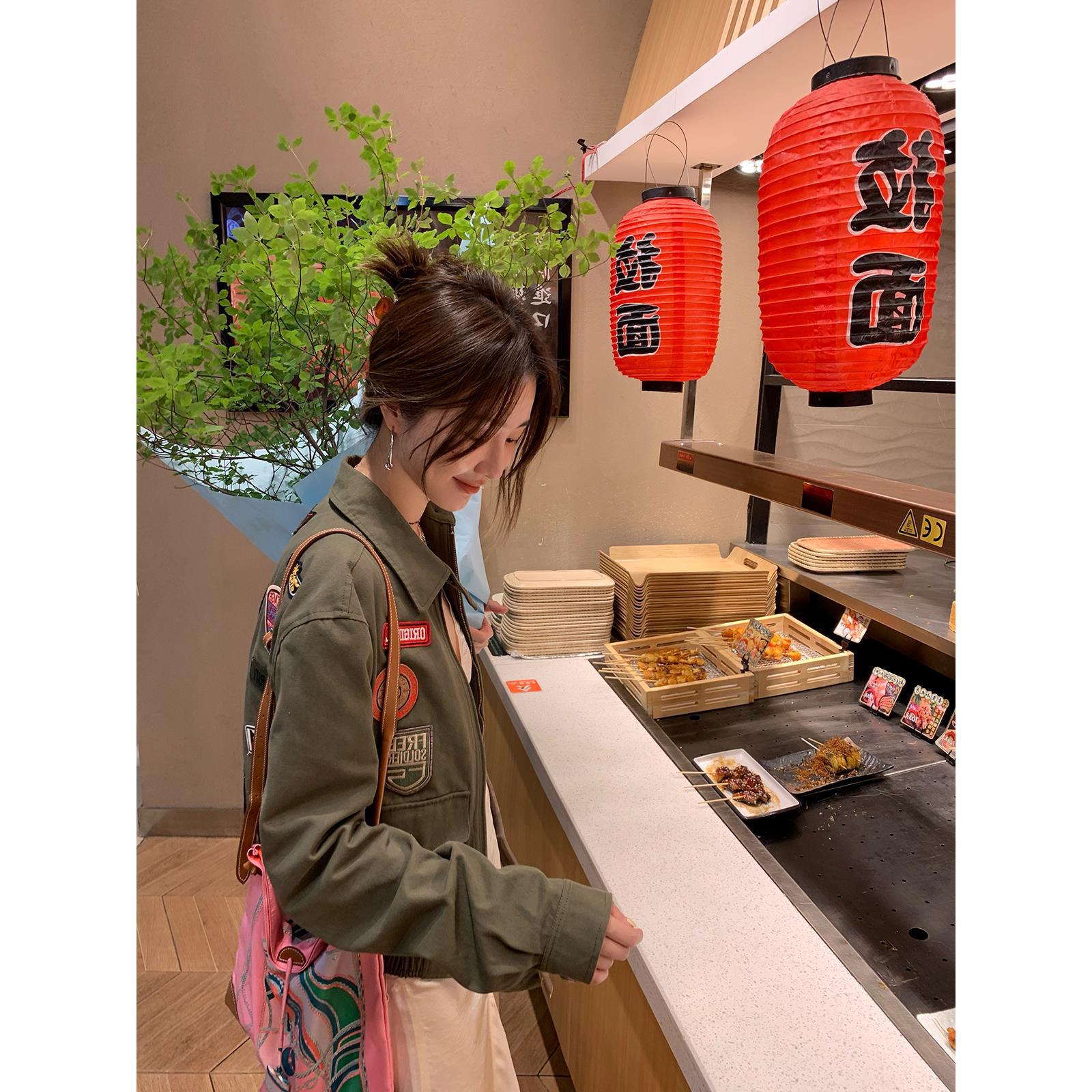 【现货】希哥 vintage感刺绣徽章军事夹克外套女春秋2022新款上衣