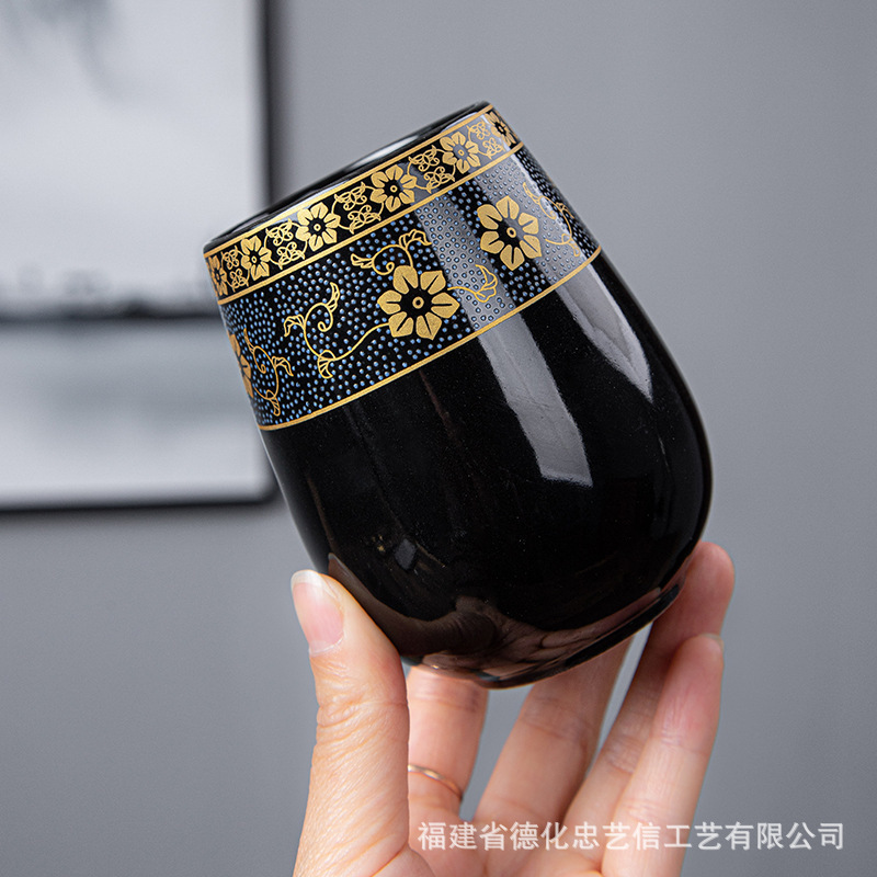 꽃과 고대 운율 다도 튜브