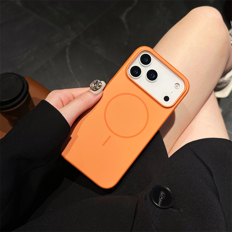 适用苹果16promax大孔纯色优盾手机壳iPhone17轻薄磨砂肤感磁吸壳|undefined