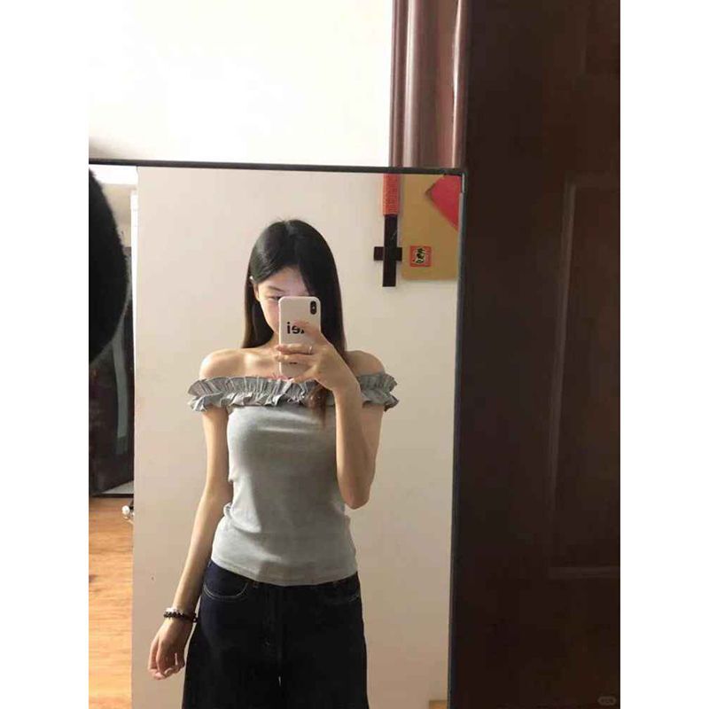 Fashionable and Sexy Hot Girl Gray One-Shoulder Short-Sleeved T-Shirt for Women, New Summer Style Off-Shoulder Slim Fit Short Top