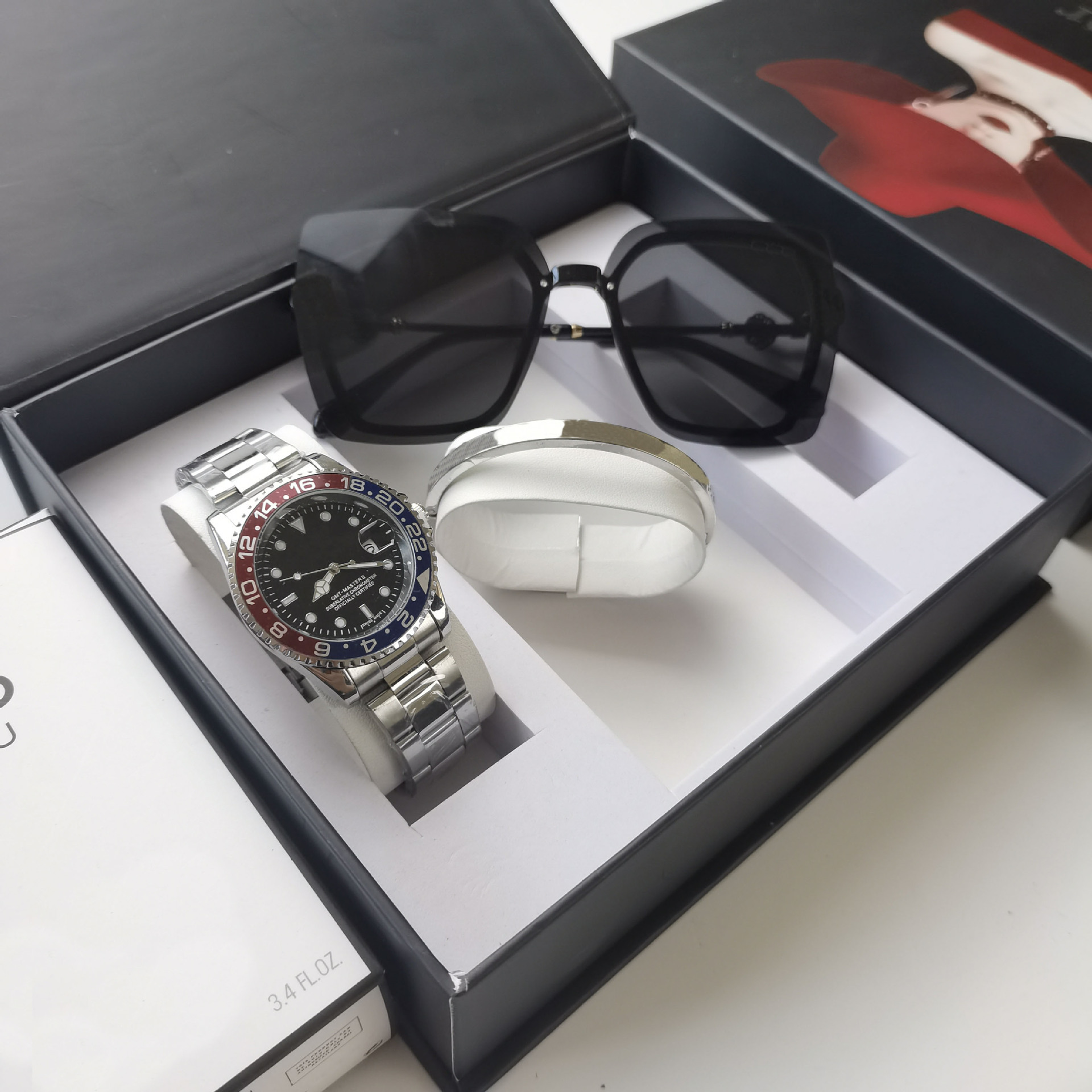 Sunglasses set of three red and blue cola rings