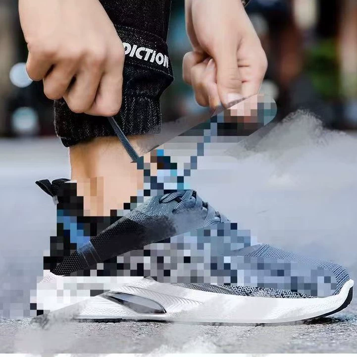 2024 осень и зима новая дышащая сетка летающая тенденция повседневная маленькая белая обувь мягкая подошва бег спортивная обувь мужская оптовая продажа