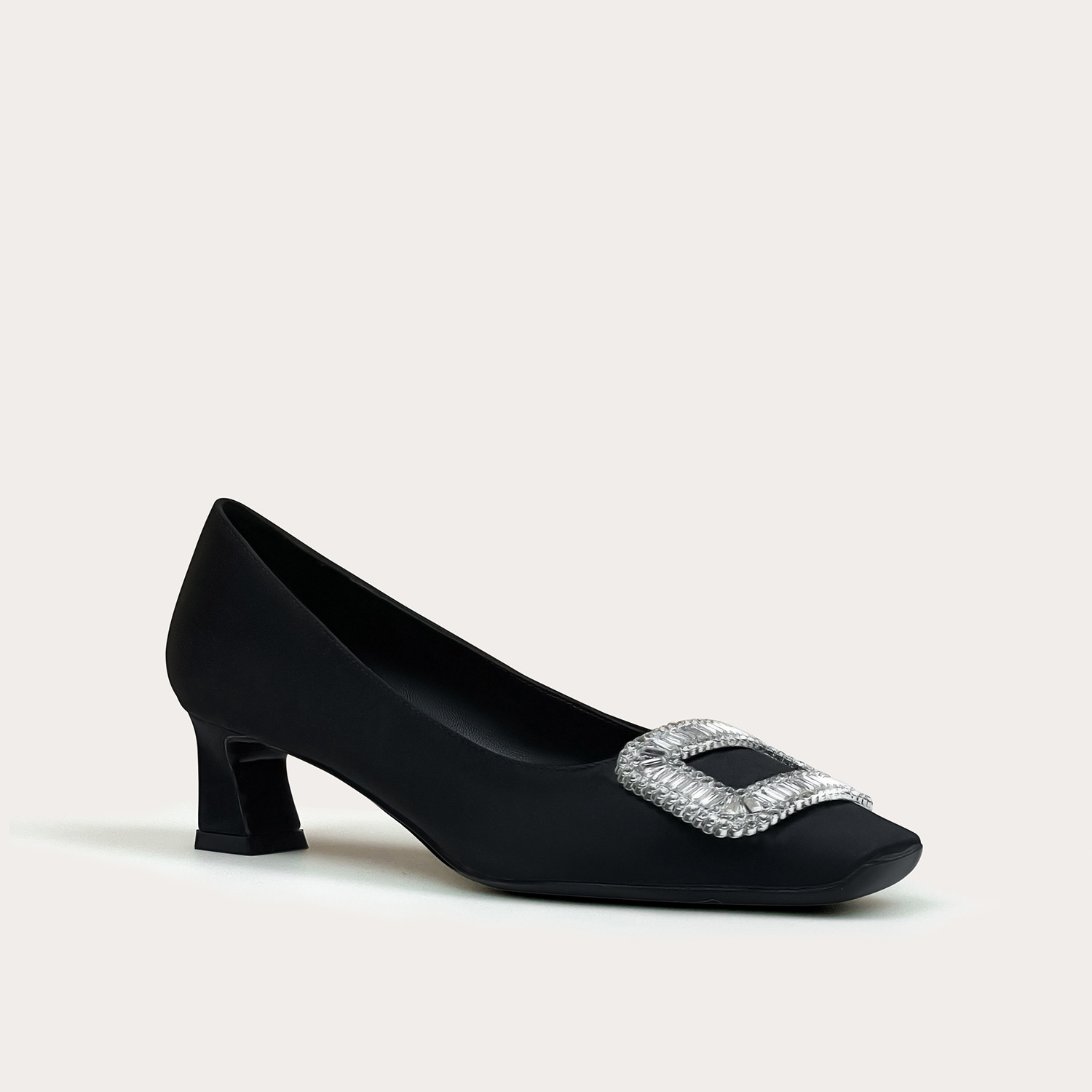 Silk eating bib low-cut with rhinestones