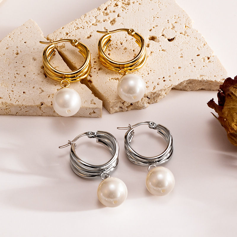 Fashionable design pendant pearl