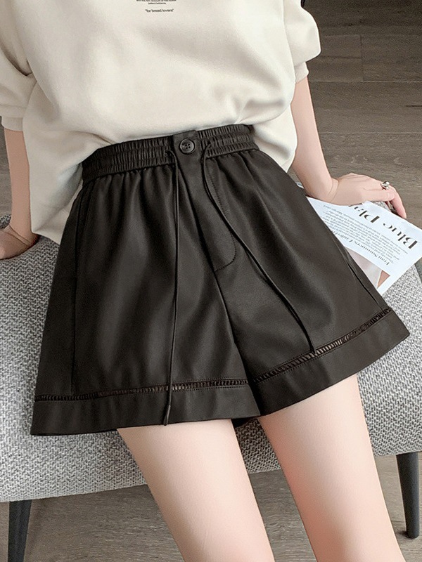 现货PU皮短裤女冬新款2025新款外穿松紧腰皮裤宽松高腰阔腿裤靴裤