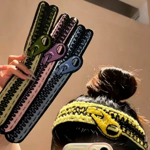 Quirky and creative zipper and Velcro headband for women, versatile for styling and holding back stray hairs, sweet and girly, perfect for washing your face and keeping your hair in place