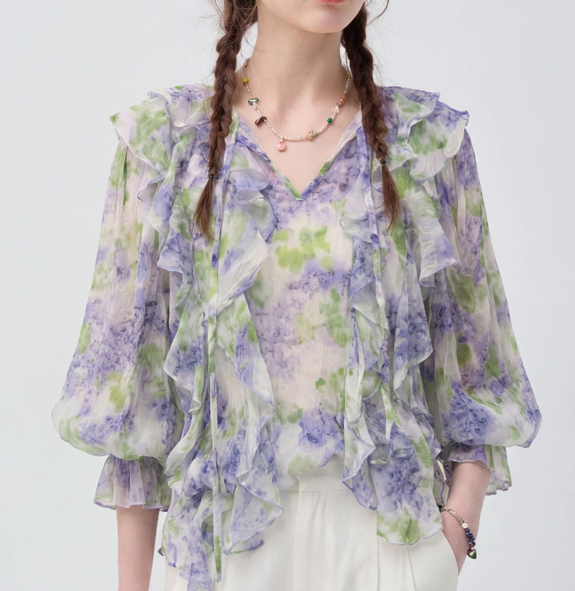 Áo sơ mi chiffon in hoa VEGA CHANG tay dài viền lá sen — Yên Hà Tử chi tiết 3