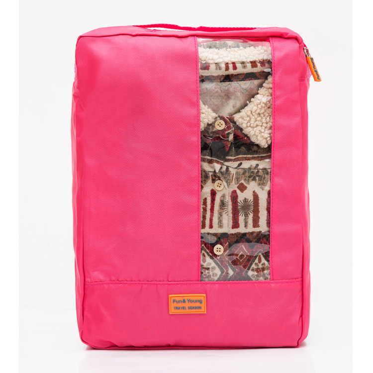 2553591737_2085293826