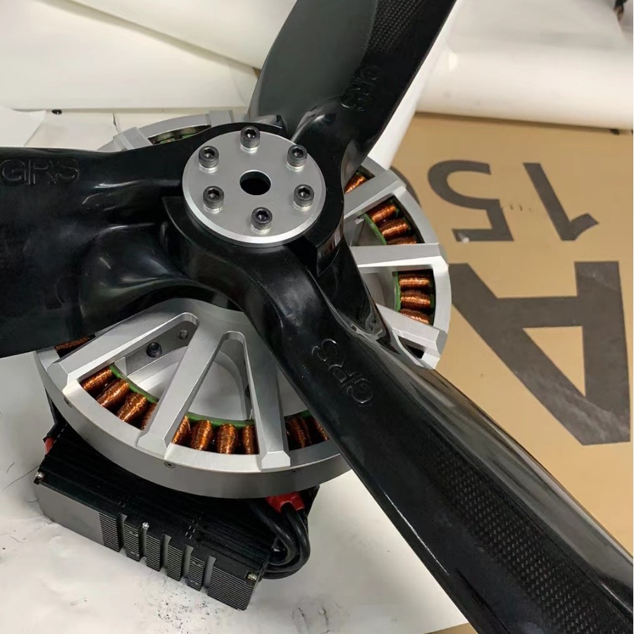 55寸螺旋桨  动力伞推力桨三叶桨 旋翼机三角翼碳纤维螺旋桨