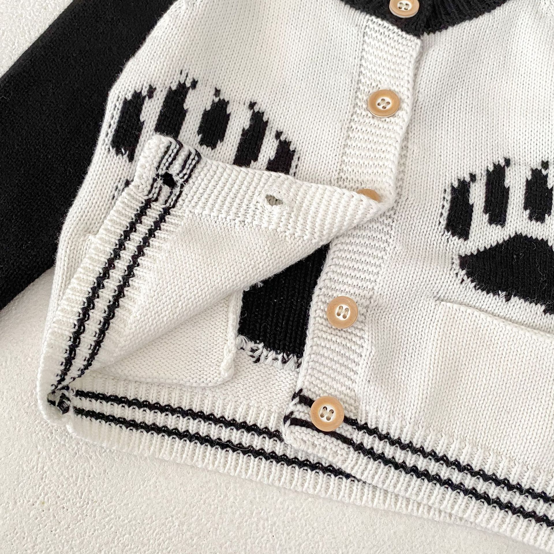 Baba kisgyermek őszi ruhák 2024 férfi és női baba pulóverek panda jacquard kötött hosszú ujjú felső szett_voghion.com