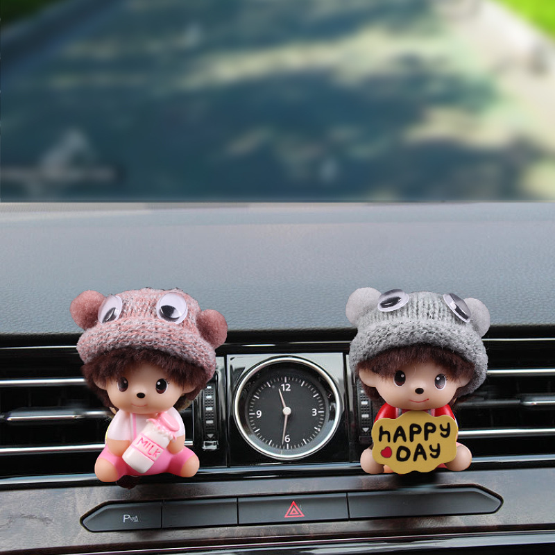 Cute pareja de dibujos animados accesorios de automóviles ventilación perfume aire acondicionado perfume accesorios de automóviles accesorios de automóviles mujeres