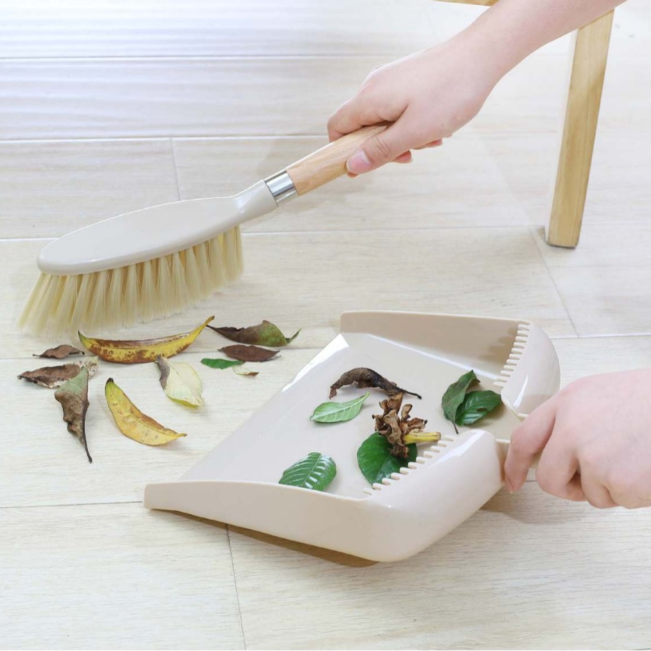 Juego de Escobilla y Recogedor de Mesa Modelo 6238 de Madera de Haya para Limpieza Doméstica