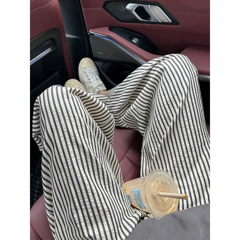 Черно-белые полосатые брюки для женщин, летний тонкий стиль, большие размеры, с высокой талией, свободные, утягивающие, ленивый стиль, повседневные широкие брюки для прогулок.