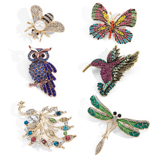 European and American fashion animal bee dragonfly brooch owl butterfly peacock pin clothing accessories hummingbird corsage