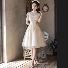 改良版日常旗袍裙2024新款短款中國風訂婚小禮服中式姐妹團伴娘服
