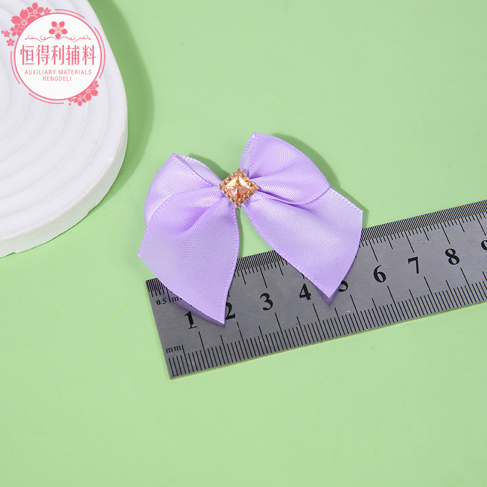 Cintas de arco para niños pinzas de cabello anillos de cabello juguetes de peluche muñecas accesorios canasta de flores zapatos gorros decoración al por mayor
