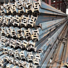 轨道钢现货经销商批发Q235B 50Mn钢轨24kg 30kg轻轨配套夹板压板