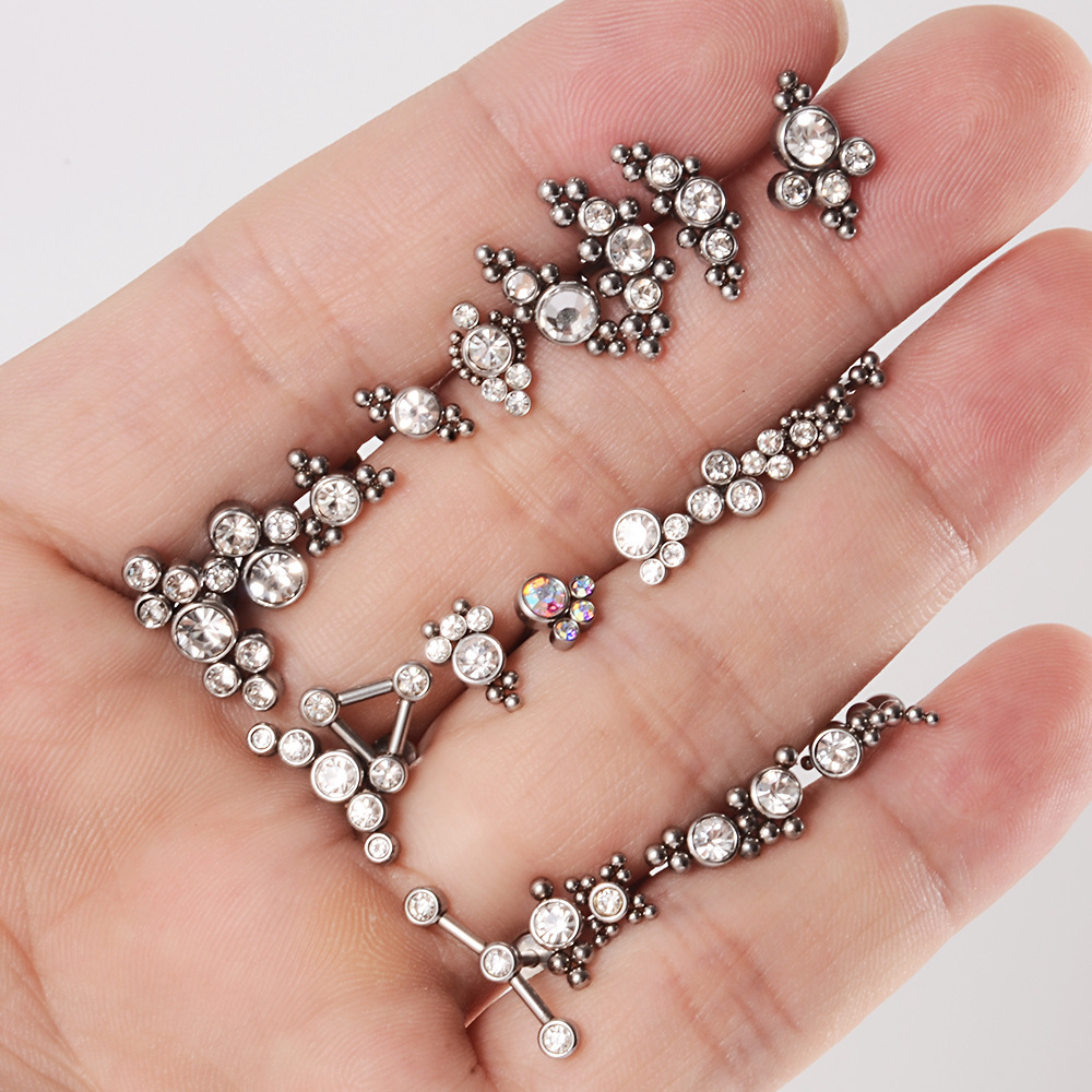 1 Pièce Boucles D'Oreilles Cartilage Style Simple Géométrique Acier Inoxydable 304 G23 Titane Acier Inoxydable Placage Incruster Strass display picture 4