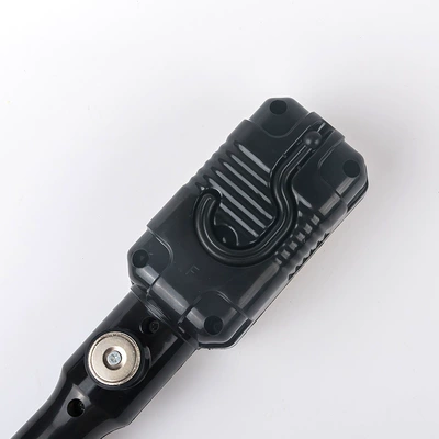 Magnet Hook, Fùlìyáng İşçi projektorları